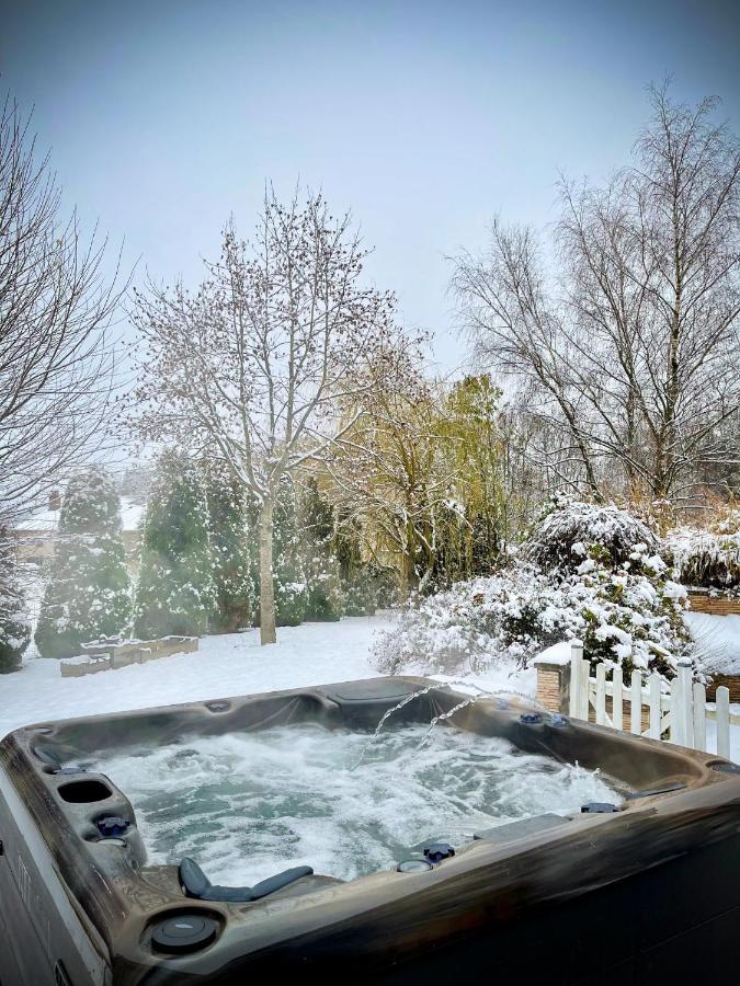 Villa 200M2 Avec Piscine Chauffee & Spa & Sauna & Kota-Grill Laval-sur-Vologne Екстер'єр фото